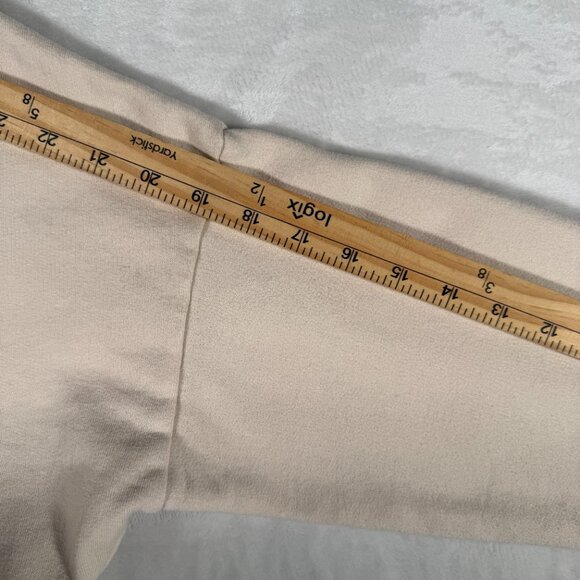 Hollister Sweater Women Size XXS Cream Long Sleeve Crew Neck Short Pull Over - Picture 5 of 11